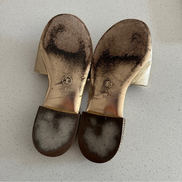 Chanel Metallic Gold Lambskin Braided Rope Logo Mule Flats Sandals Slides - Picture 3 of 7